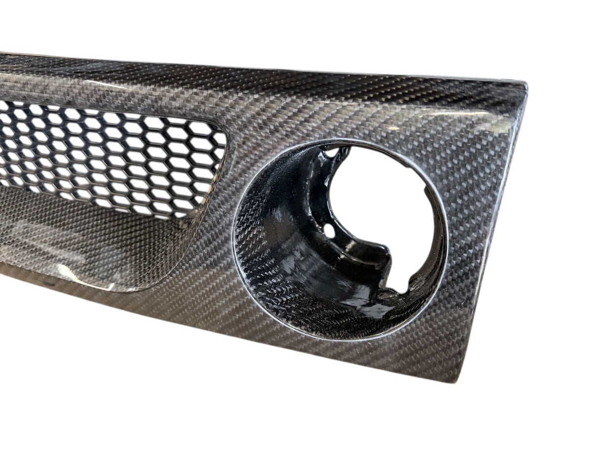 03-07 SCION XB T2 STYLE GRILL WITH ROUND FOGLIGHT OPENING ABS PLASTIC CARBON FIBER