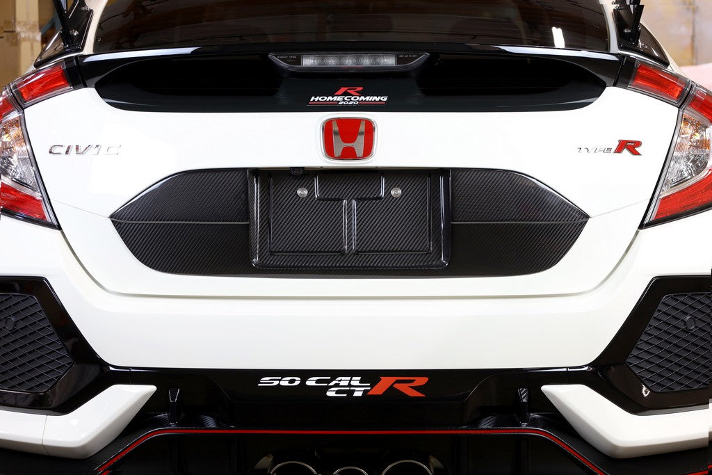 APR PERFORMANCE 17-21 HONDA CIVIC TYPE-R FK8 FK7 5DR HATCH REAR HATCH LICENSE PLATE COVER CARBON FIBER