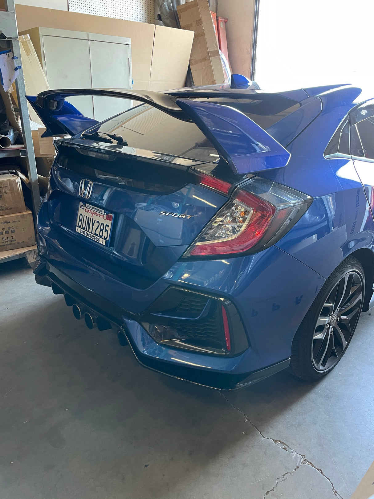 17-21 HONDA CIVIC 5DR TYPE-R REAR TRUNK LID SPOILER PLASTIC (Aegean Blue Metallic B593M + Gloss Black Center)
