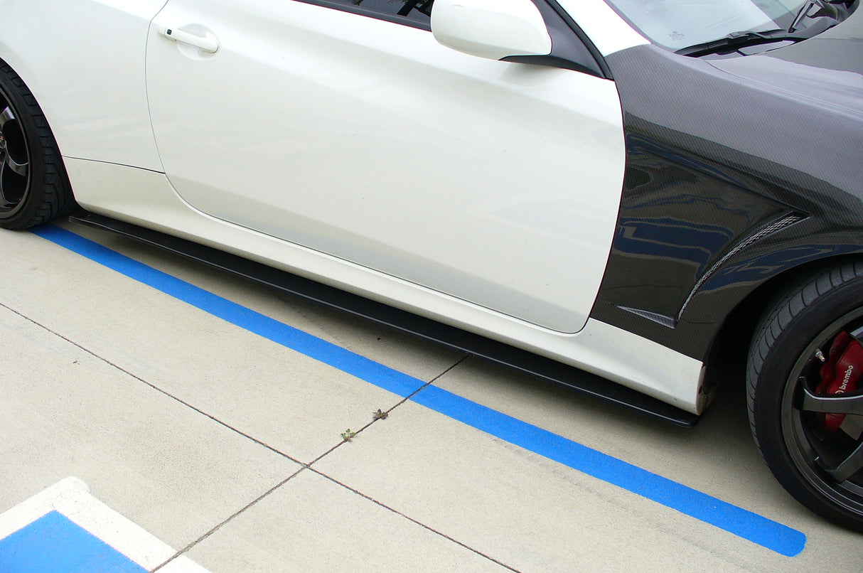 09-10 HYUNDAI GENESIS 2DR H1 STYLE CARBON FIBER FENDER SET.