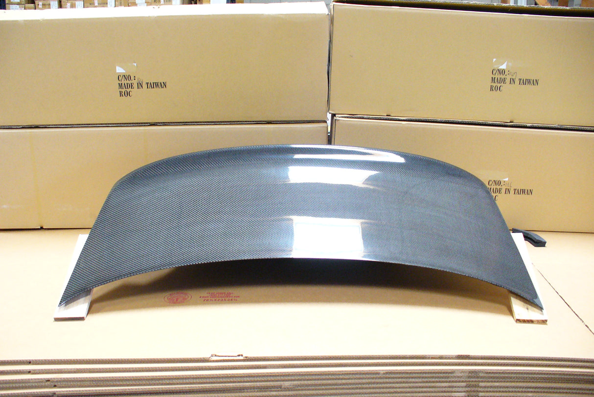 2000-2006 BMW E46 2DR/M3 CONVERTIBLE CSL STYLE CARBON FIBER TRUNK LID BOOTH