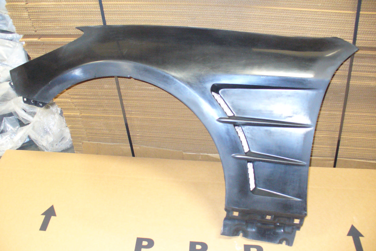 09-10 HYUNDAI GENESIS 2DR H2 STYLE FENDER SET FIBER GLASS UNPAINT.