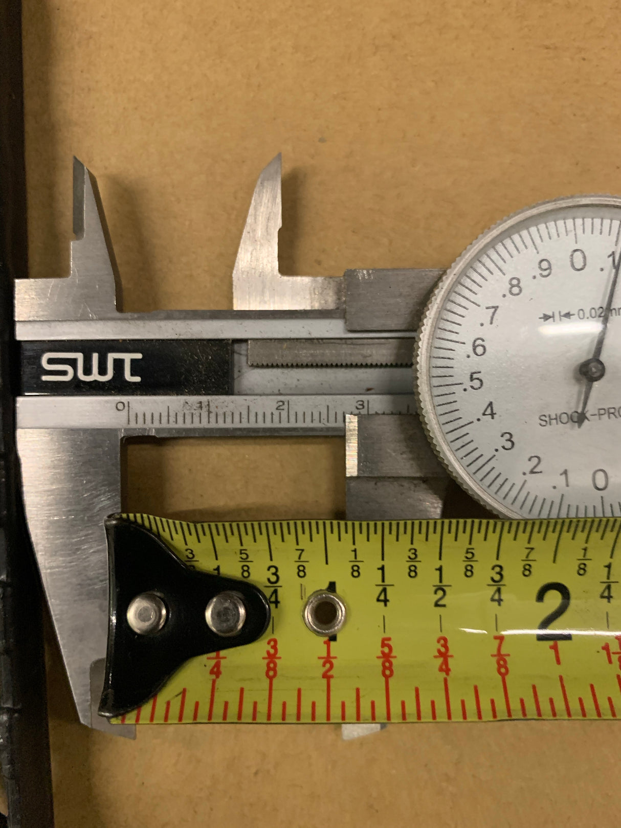 UNIVERSAL ABS PLASTIC RACING 3D EURO HONEYCOMB MESH GRILL SHEET 47X15.6"