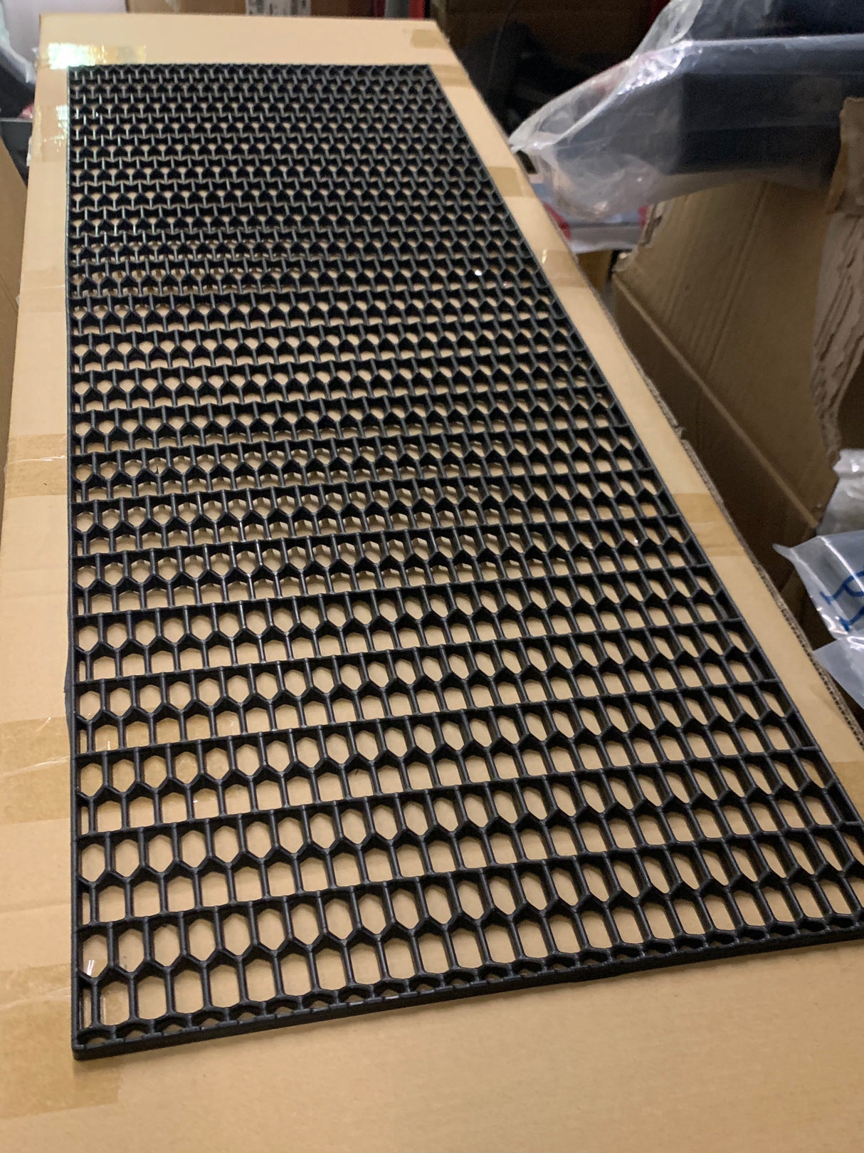 UNIVERSAL ABS PLASTIC RACING 3D EURO HONEYCOMB MESH GRILL SHEET 47X15.6"