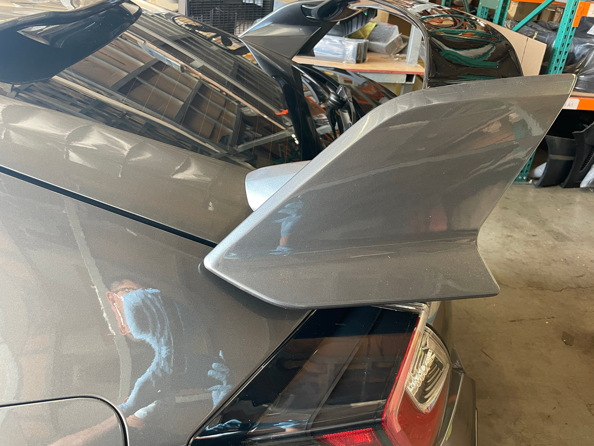 17-18 HONDA CIVIC 5DR TYPE-R REAR TRUNK LID SPOILER PLASTIC (Dark Polish Metal Metallic NH737M + Gloss Black Center)