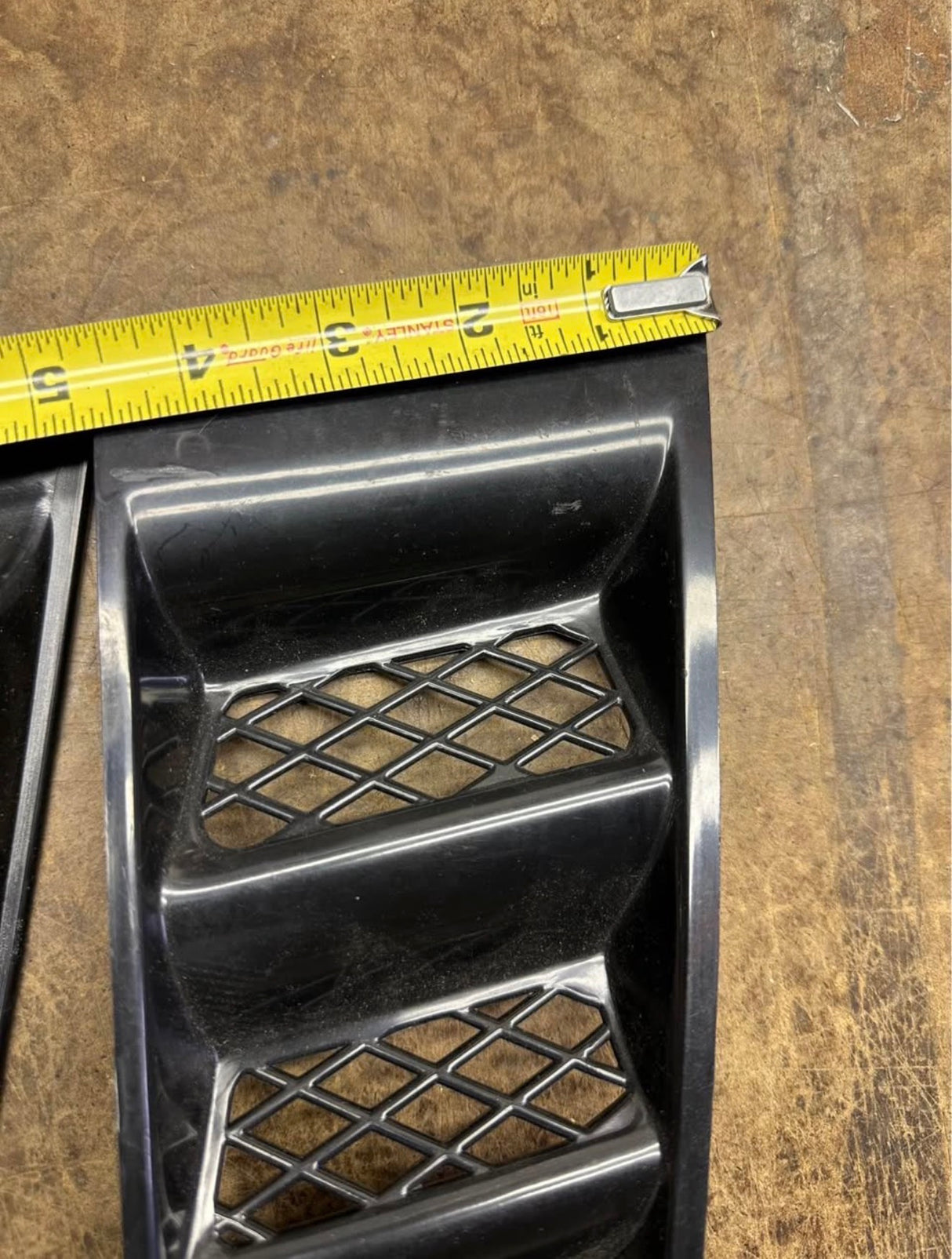 UNIVERSIAL RR STYLE HOOD SCOOP VENT ABS PLASTIC