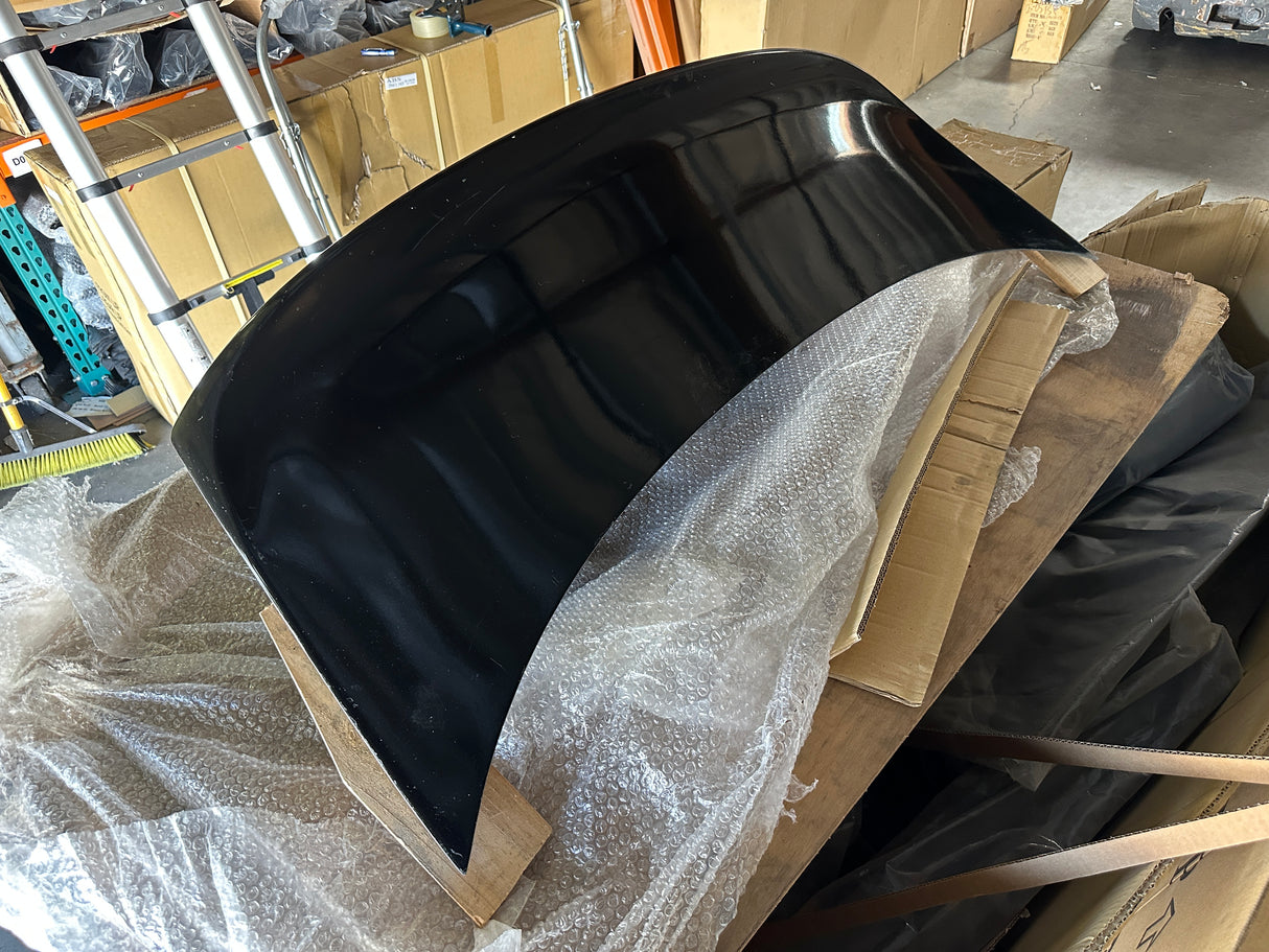 2000-2006 BMW E46 4DR SEDAN CSL STYLE FIBER GLASS TRUNK LID BOOTH