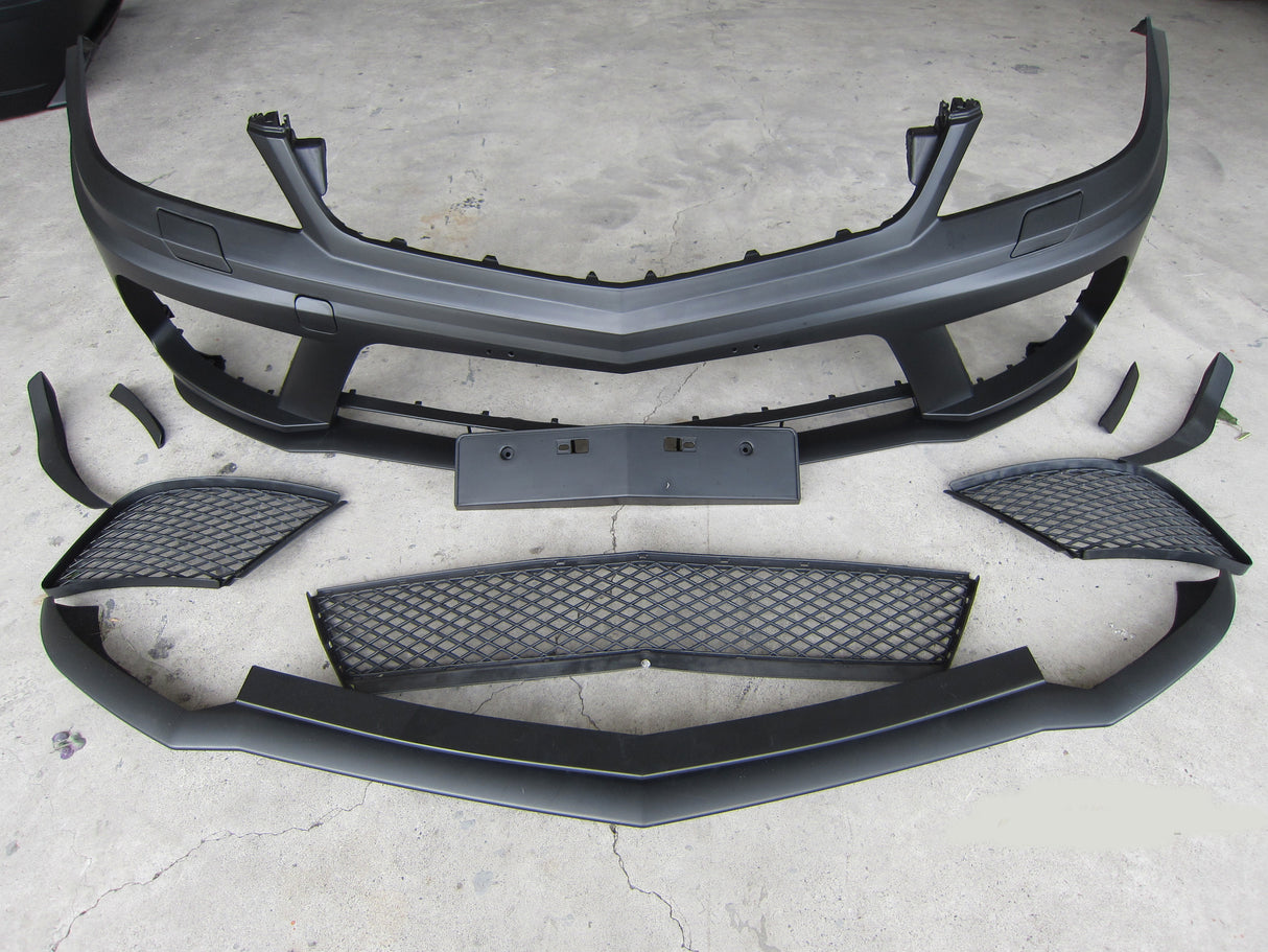 08-13 MERCEDES C CLASS W204 BLACK SERIES STYLE FRONT BUMPER COVER W/LIP UNPAINT PP