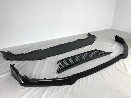17-20 HONDA CIVIC 10 GEN 2/4Si/5D TYPE-R STYLE FRONT FRONT LIP GLOSS CARBON ASSCENT